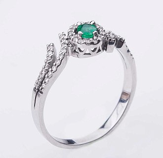 картинка Помолвочное кольцо с бриллиантами и изумрудом Интернет магазин Oniks Premiun