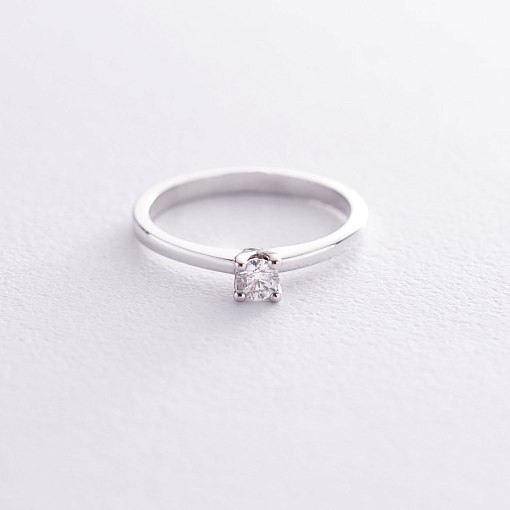Помолвочное кольцо в белом золоте (бриллиант) 2