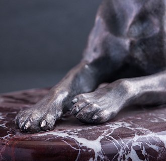 картинка Серебряная фигура ручной работы "Друг человека" Интернет магазин Oniks Premiun