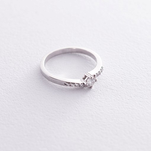 Помолвочное кольцо в белом золоте (бриллианты) 2