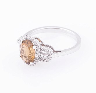 картинка Золотое кольцо с дымчатым кварцем и бриллиантами Интернет магазин Oniks Premiun