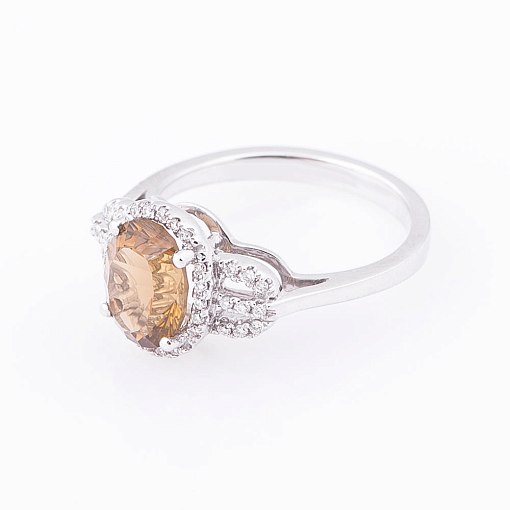 Золотое кольцо с дымчатым кварцем и бриллиантами 2