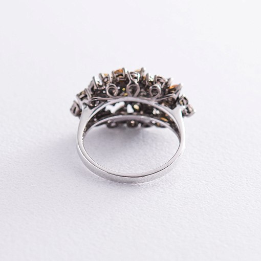 Золотое кольцо с коричневыми бриллиантами 4