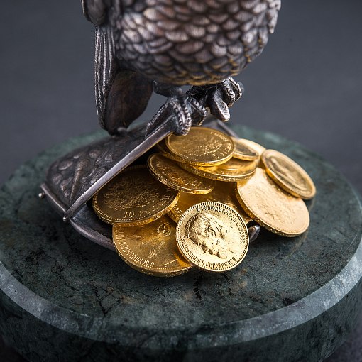 Серебряная фигура ручной работы "Попугай на кошельке с монетами" 3