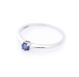 картинка Золотое кольцо с синим сапфиром Интернет магазин Oniks Premiun