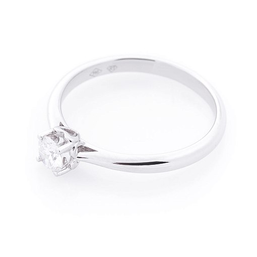 Золотое помолвочное кольцо с бриллиантом 2