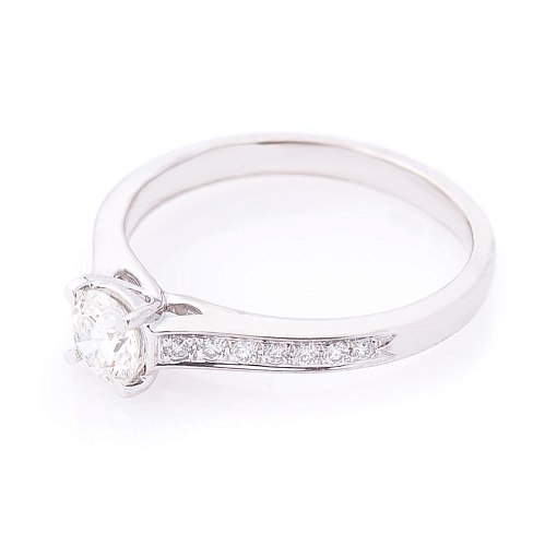 Золотое помолвочное кольцо с бриллиантами 2