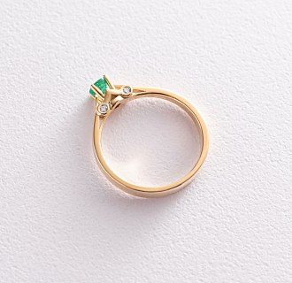 картинка Золотое кольцо с изумрудом и бриллиантами Интернет магазин Oniks Premiun