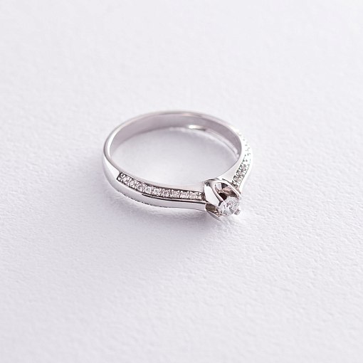 Помолвочное кольцо в белом золоте (бриллианты) 2