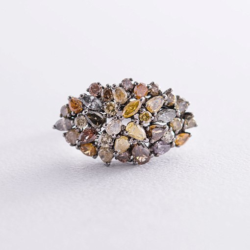 Золотое кольцо с коричневыми бриллиантами 3