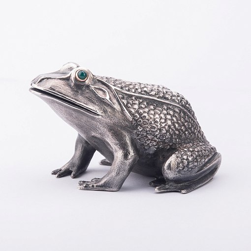 Серебряная фигура ручной работы "Лягушка"